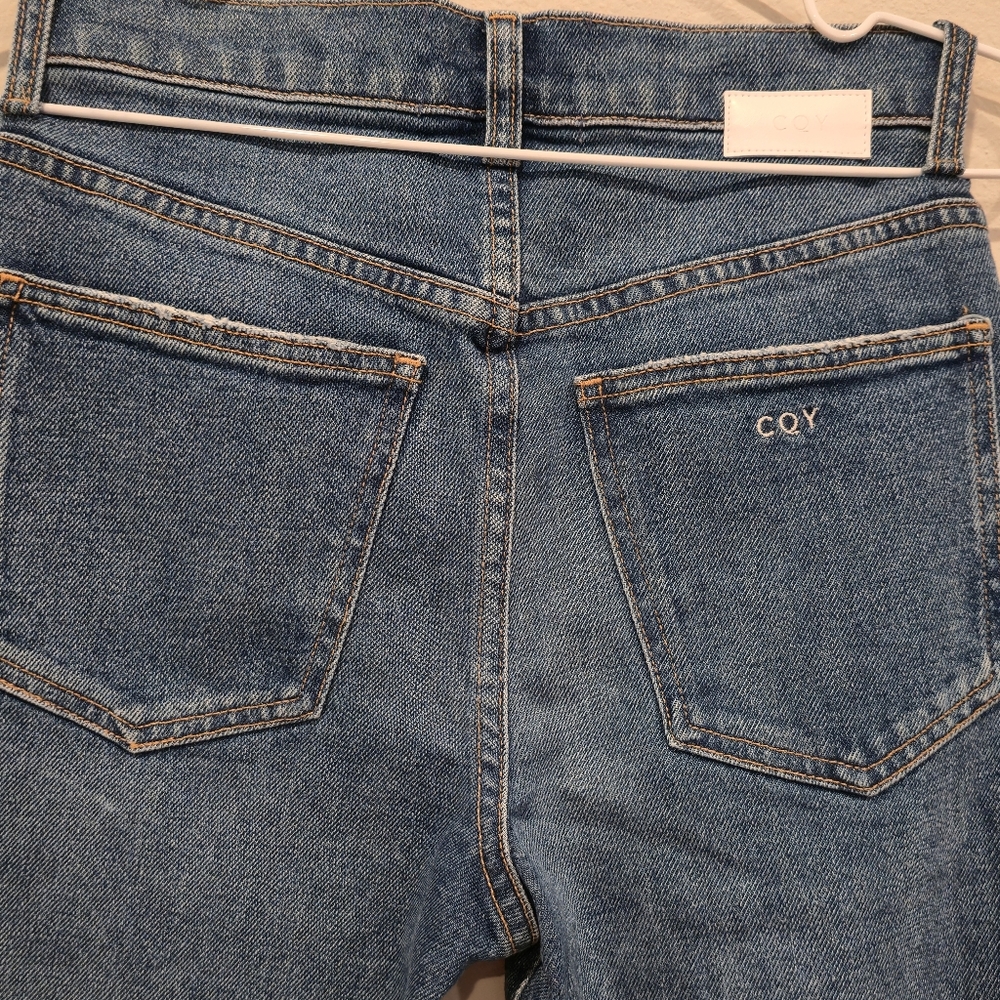 CQY Candid Straight Leg denim In Thoughtful. Sz 24. 90's Style NWT - Picture 4 of 8